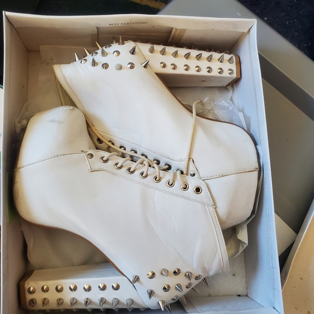 FINAL PRICE Studded White Platform Ankle Boots